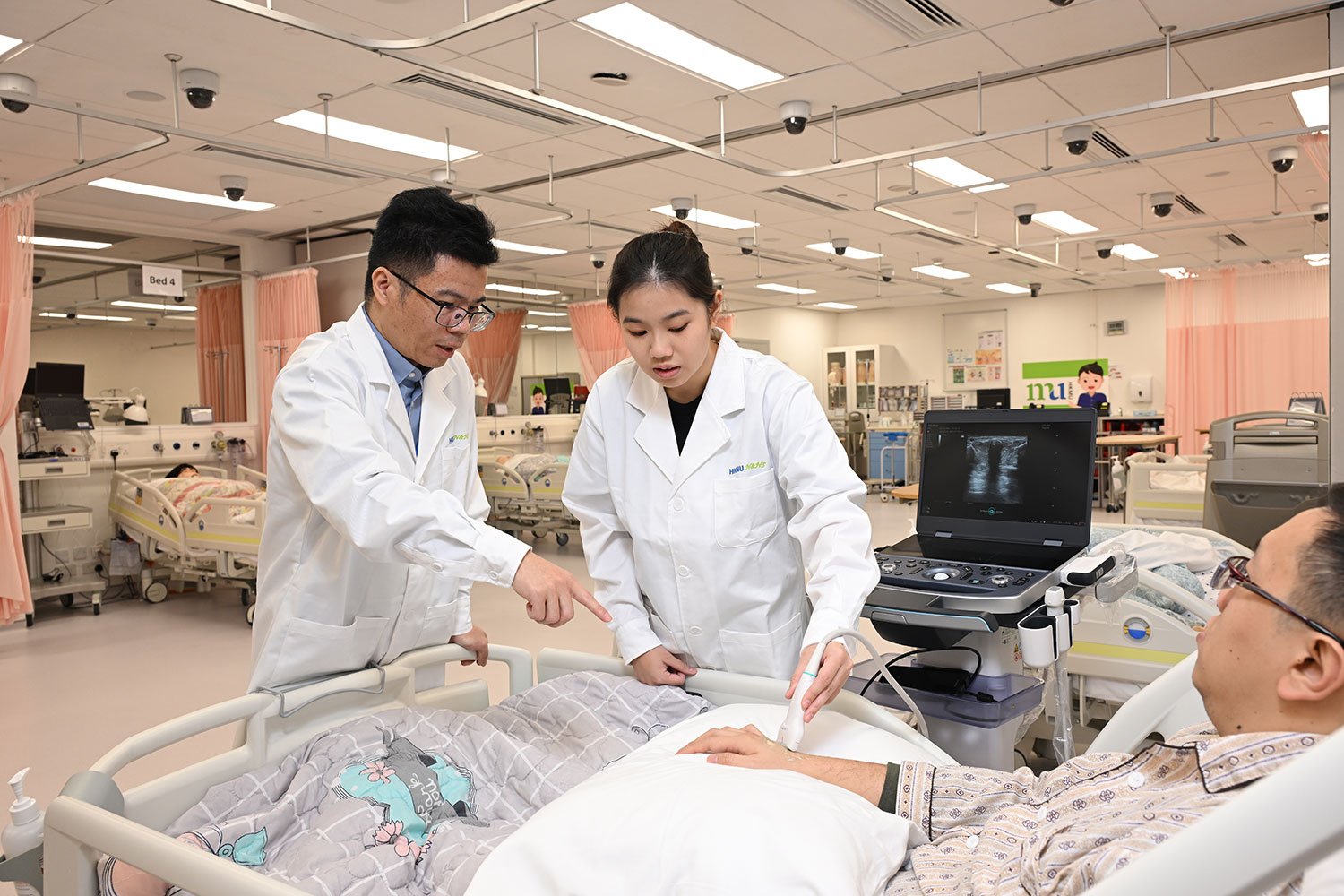 Read more about the article 【升學攻略】A-Level/IB 學生規劃香港醫科：2026 年報考全指南