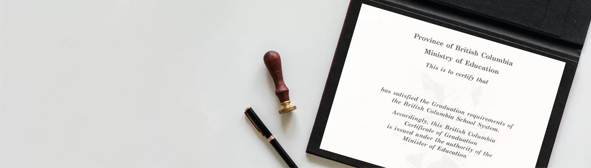 Read more about the article 告別DSE高壓死記：深入探討BC省Dogwood Diploma升學核心優勢